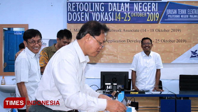 Retooling dalam negeri dosen vokasi yang digelar dua minggu mulai hari ini (14/10/2019) di Politeknik Negeri Malang. (foto : Widya Amalia / Times Indonesia)