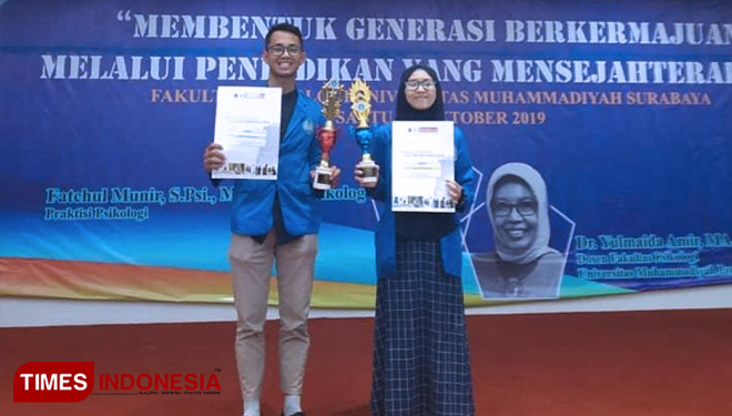 Dua mahasiswa Fakultas Psikologi Universitas Muhammadiyah Jember Syahrul Ramadhani dan Ella Dwi Cahyaningrum berhasil meraih juara dalam Temu Ilmiah Asosiasi Psikologi Perguruan Tinggi Muhammadiyah (APSI PTM) se-Indonesia pada 12 September 2019 di Univers