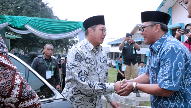 Menteri Agama, Lukman Hakim Saifuddin saat merilis cetakan Mushaf Standar Indonesia (MSI), Juz Amma dan Terjemahnya, serta Surat Yasin di Ciawi, Bogor. (FOTO: Kemenag)