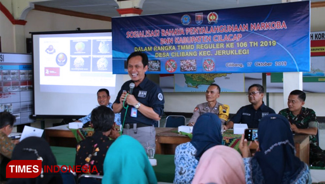 Kepala BNN Cilacap Soasialisasikan Bahaya Narkoba. (FOTO: AJP/TIMES Indonesia)
