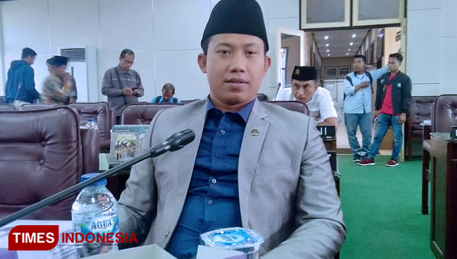 Rida’i ketua Fraksi Gerindra DPRD Kabupaten Pamekasan.(Foto: Akhmad Syafi'i/TIMES Indonesia)