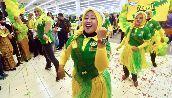 Giant-Rajawali-Surabaya-b.jpg
