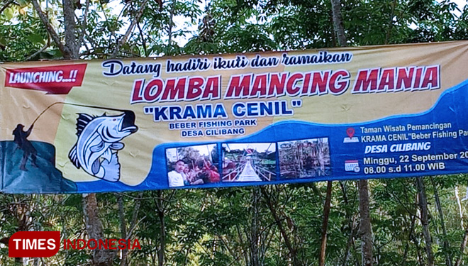 Banner Lomba Mancing Pra TMMD 106 Kodim Cilacap Sudah Terpasang Sejak Pagi. (FOTO: AJP/TIMES Indonesia)