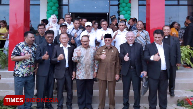 Gubermur-Maluku-Utara-a.jpg