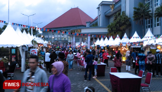 Batu-Street-Food-Festival-c02bf4e84996e62ab.jpg