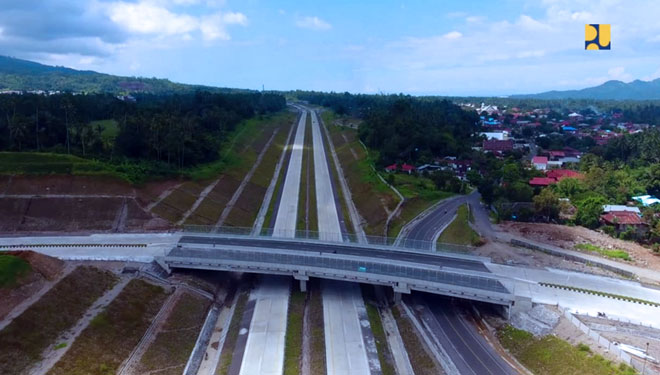 Menteri PUPR RI: Tol Manado–Bitung Ditargetkan Beroperasi April 2020