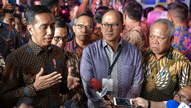 Presiden Jokowi usai membuka Konstruksi Indonesia 2019 di Indoor Hall B JI-Expo Kemayoran, Rabu (6/11/2019)  (FOTO: Humas Setkab) 