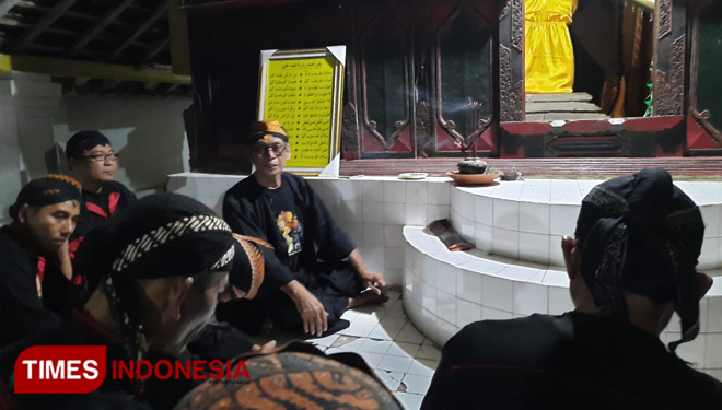 Acara doa bersama di makam pendiri Ponorogo Raden Bathoro Katong.