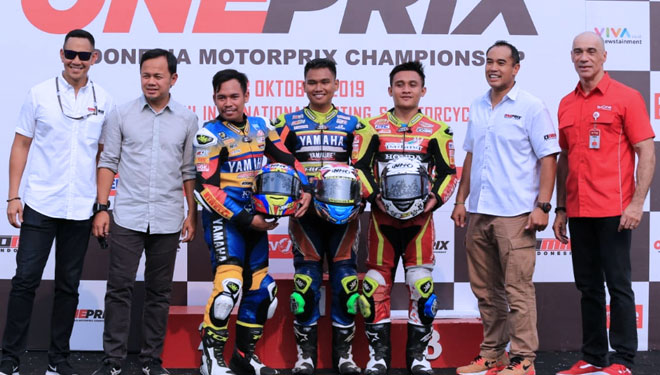 Para pembalap yang mengikuti Kejurnas Oneprix Indonesia Motorprix Championship. (Foto: Istimewa)