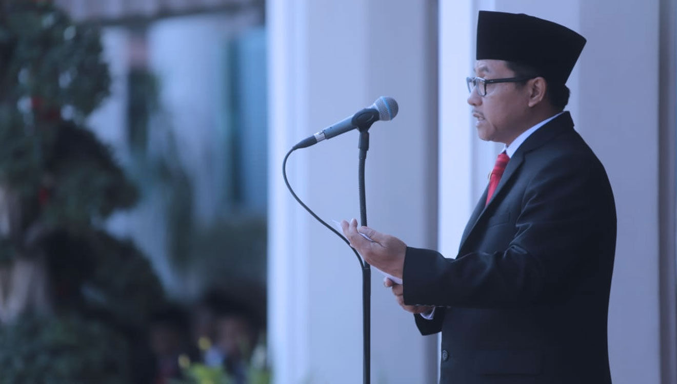 Wali Kota Malang Sutiaji saat memperingati Hari Pahlawan di Balaikota Malang. (Foto: Humas Pemkot Malang for TIMES Indonesia)