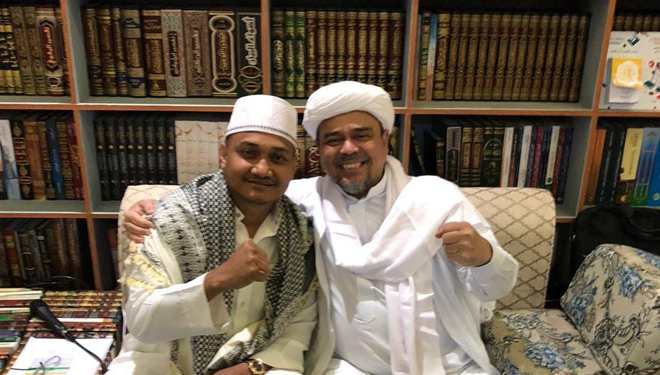 Senator Fachrul Razi saat mengunjungi HRS di Makkah Jumat, 8 November 2019 lalu. (foto: dokumen pribadi Fachrul Razi)