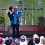 Kemeriahan Peringatan Maulud Nabi di KB-TK Khadijah Surabaya