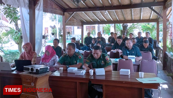 Pelaksanaan rakor opsin di  Rumah Osing kantor Dinas Pertanian Kabupaten Banyuwangi. (Foto: Humas Polbangtan Malang for TIMES Indonesia)