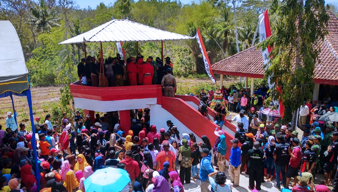 Suasana Upacara adat Jamasan Wayang Kyai Bonto Desa Kebonsari, Kecamatan Kademangan Kabupaten Blitar pada Senin (11/11/2019) lalu. (Foto: Istimewa)