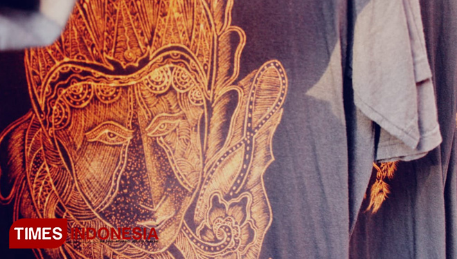 The sample of zero ink hand painted t-shirt. (Picture by: Widya Amalia/TIMES Indonesia)