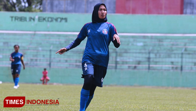 Pemain Arema FC Putri Alzahna Firzalvia (FOTO: Ovan Setiawan/TIMES Indonesia) 