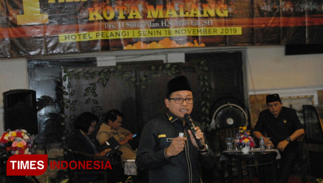 Wali Kota Malang Sutiaji saat menghadiri dialog publik oleh Malang Peduli Demokrasi di Hotel Pelangi. (Foto: Adhitya Hendra/TIMES Indonesia)