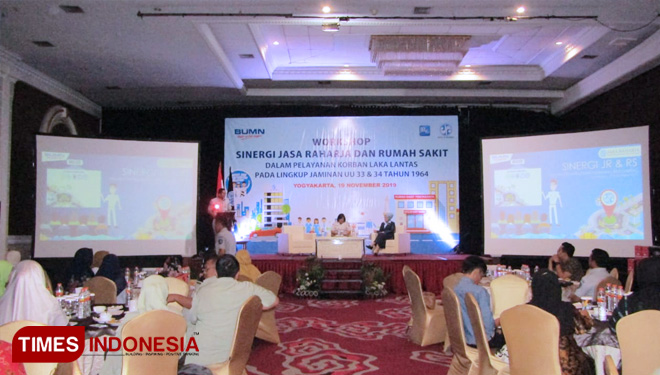 Suasana Workshop Sinergi Jasa Raharja dan Rumah Sakit dalam penanganan korban laka lantas sesuai dengan UU Nomor 33 dan Nomor 34 Tahun 1964 di Ballroom Rich Hotel, Selasa (19/11/2019). (FOTO: Desty Luthfiani/TIMES Indonesia)