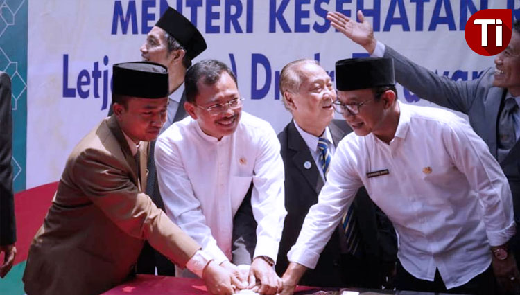 Menkes RI meresmikan poskestren di Gontor Putri 1 Mantingan Ngawi (FOTO: Ardian Febri Tri H/TIMES Indonesia)