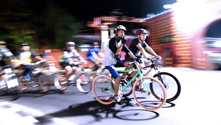 Kediri-Night-Ride-4.jpg