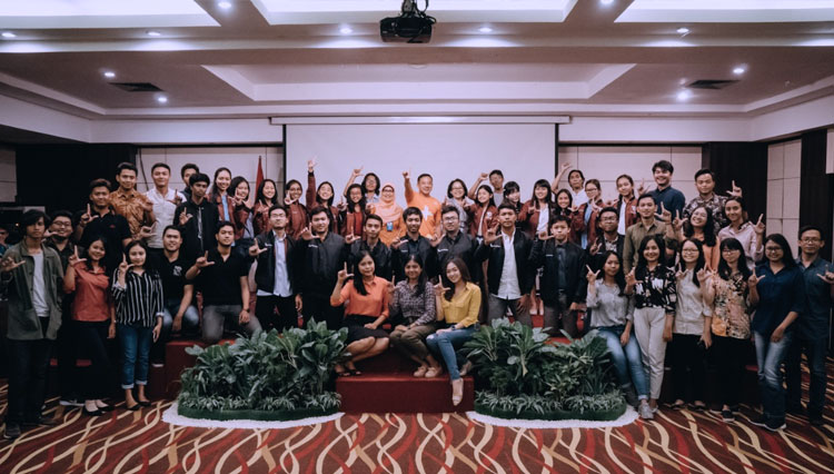 Mahasiswa yang mendapatkan beasiswa Generasi Lestari (Gen-L). BPR Lestari Bali. (foto: BPR LEstari Bali)