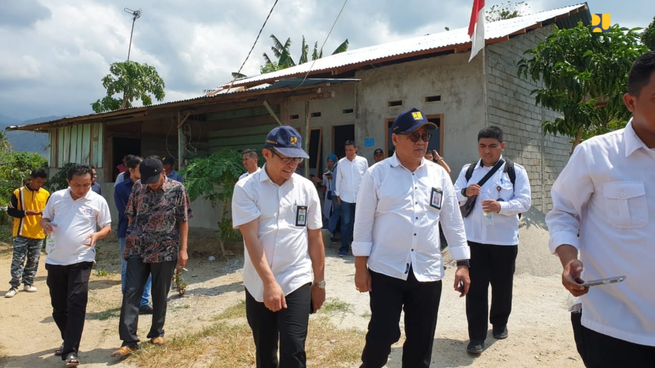 Usai Gempa Di Sulteng, Kementerian PUPR RI Salurkan Dana BSPS Dan Bedah ...