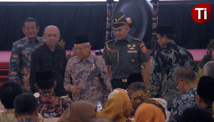 KH-Maruf-Amin-di-UB-1.jpg