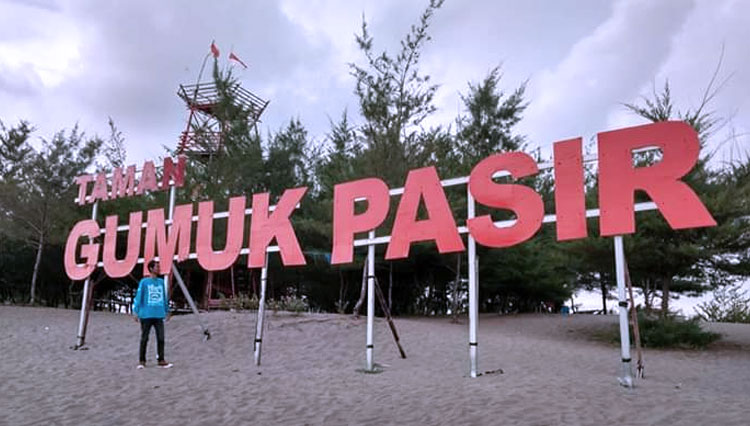 Gumuk pasir yang ada di Kabupaten Bantul. (FOTO: Istimewa)