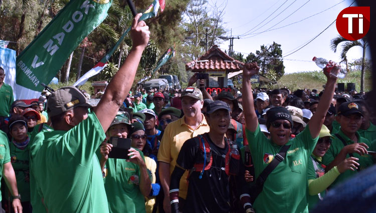 Antusiasme peserta lomba Lari Hash menyambut datangnya Hari Juang Kartika dan HUT Kodam Brawijaya di Prigen, Pasuruan, Jatim, Minggu (1/12/2019).(Foto : Istimewa)