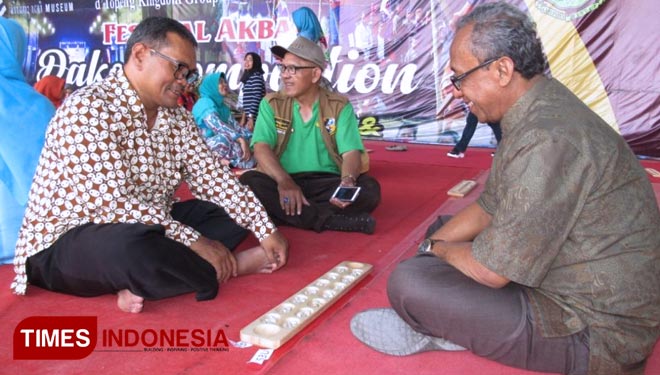 Dakon-Competition-held.jpg