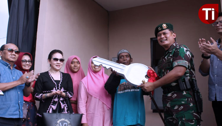 MTC berkolaborasi dengan TNI resmikan rumah M. Khozin, Senin (2/12/2019) (Foto : Widya Amalia/TIMES Indonesia)
