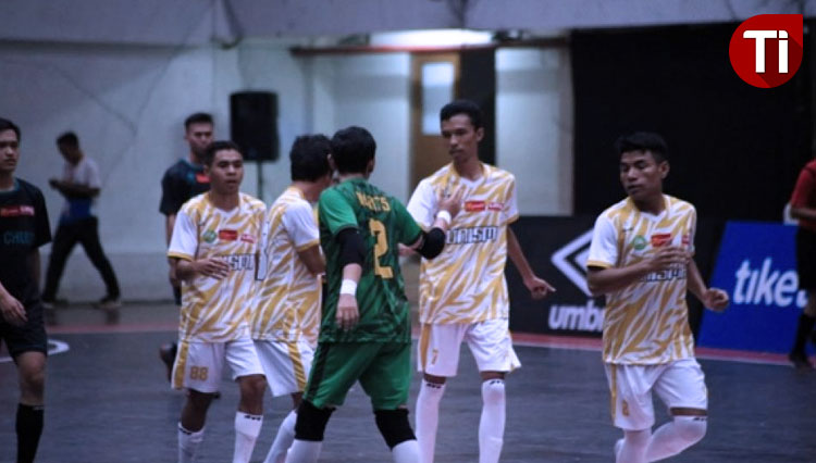 Penampilan tim futsal Unisma dalam pertandingan LIMA FUTSAL Season 7