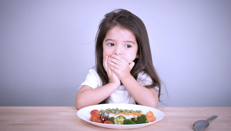 ILUSTRASI - Anak yang pilih-pilih makanan atau Picky Eater. (FOTO: Shutterstock)