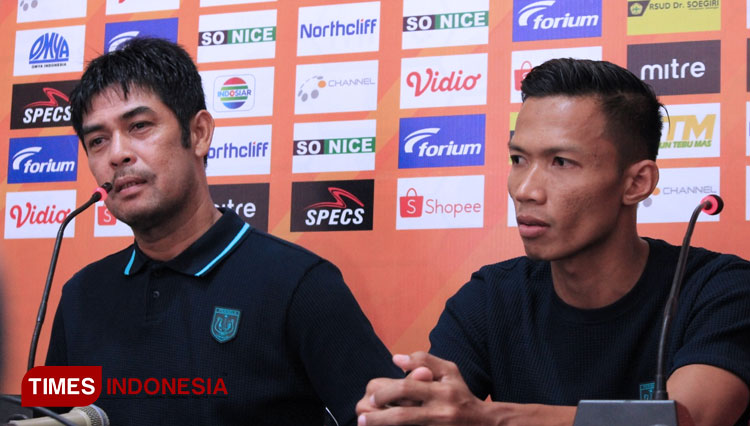 Duet Baru Stopper Persela Lamongan Diuji saat Menjamu PSS Sleman