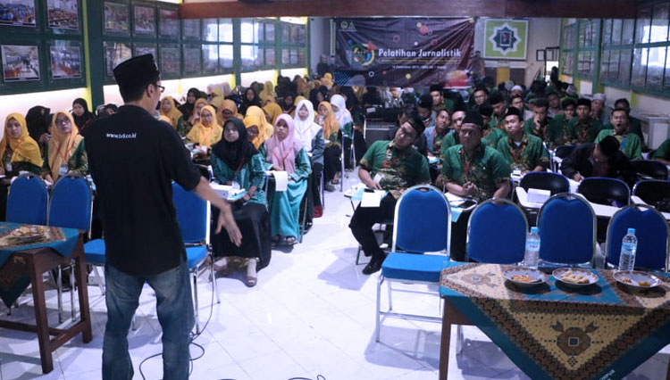 Pelajar NU di Gresik Diajak Tangkal Hoaks dengan Ilmu Jurnalistik