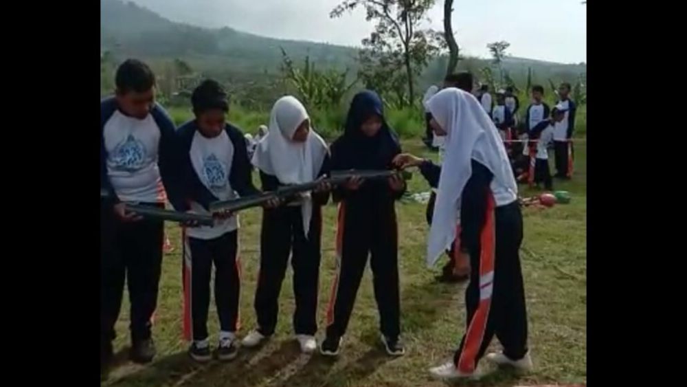 SMP-4-Batu-2.jpg
