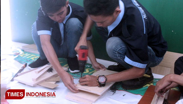 Polisema-aa.jpg