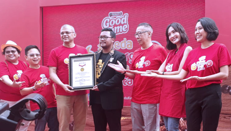 Good Time memecahkan rekor MURI (Museum Rekor Indonesia) untuk kreasi kukis terbanyak dalam waktu yang bersamaan. (FOTO: Istimewa for TIMES Indonesia)