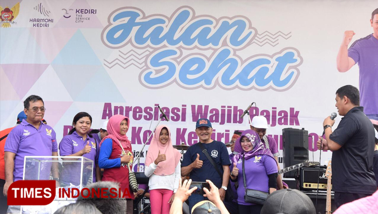 Jalan-Sehat-Kediri-4.jpg