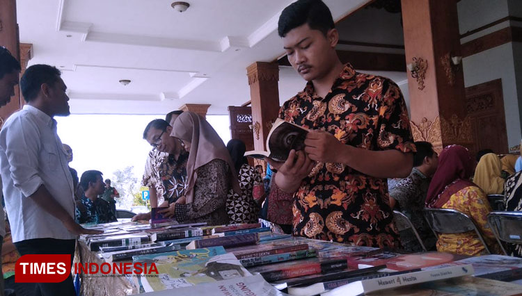 Relawan-Gerakan-Literasi-b.jpg