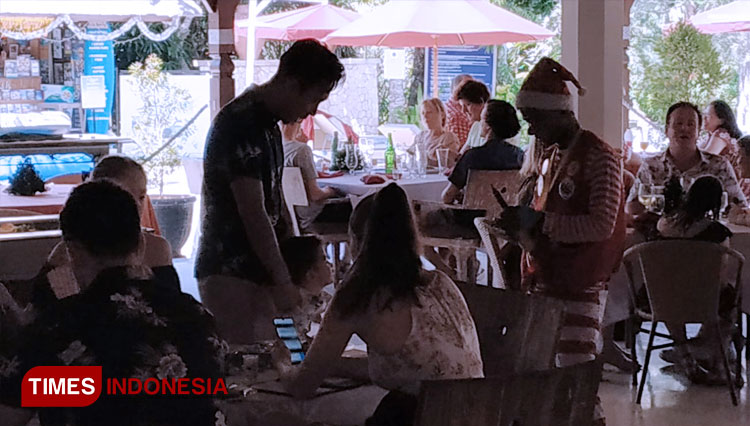 Magic-Christmas-perayaaan-Natal-3.jpg