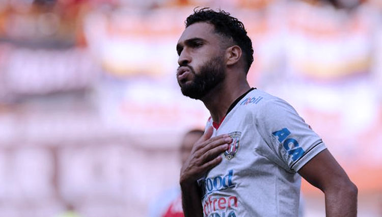Willian Pacheco tetap bertahan di Bali United untuk musim 2020. (FOTO: Bola.com)
