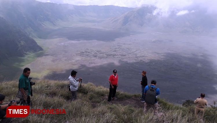 Ramai Ramai Munuju Wisata Puncak P 30 Negeri Di Atas Awan