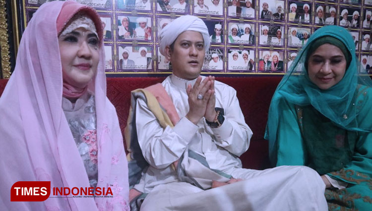 Majelis Talim Al Munawwarah Shalawat Bersama Artis Ibu Kota Times