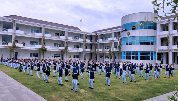 SMA Pradita Dirgantara, Sekolah Karakter Kedirgantaraan Yang Didukung ...