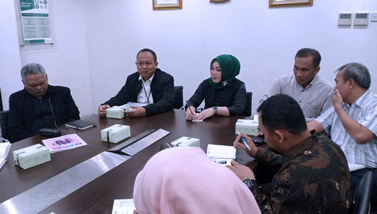 Komisi IV DPRD Kabupaten Tuban saat melaksanakan pertemuan bersama di kantor Pertamina Pusat di Jakarta, Jum'at,(10/01/2020)(Foto: Istimewa)
