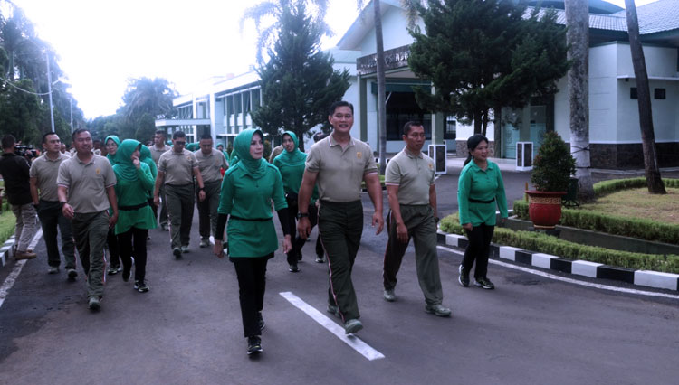 Divisi-Infantri-2-kostrad-2.jpg