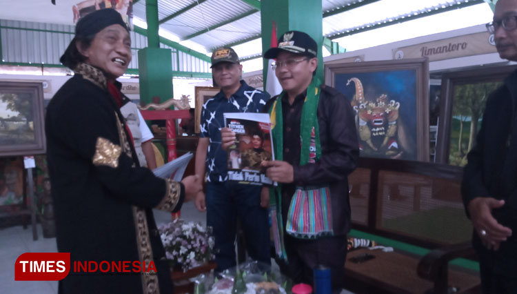 Sutiaji-Pasar-Bareng-2.jpg