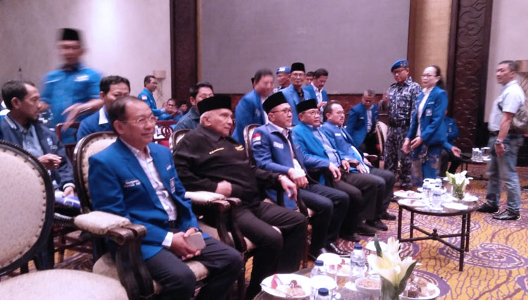 Sejumlah petinggi PAN menghadiri Rakerwil DPP PAN Jatim di Hotel Shangri La, Surabaya, Minggu (12/1/2020) kemarin. (Foto: Istimewa)