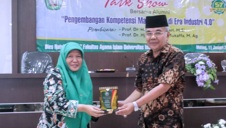 unisma-b.jpg